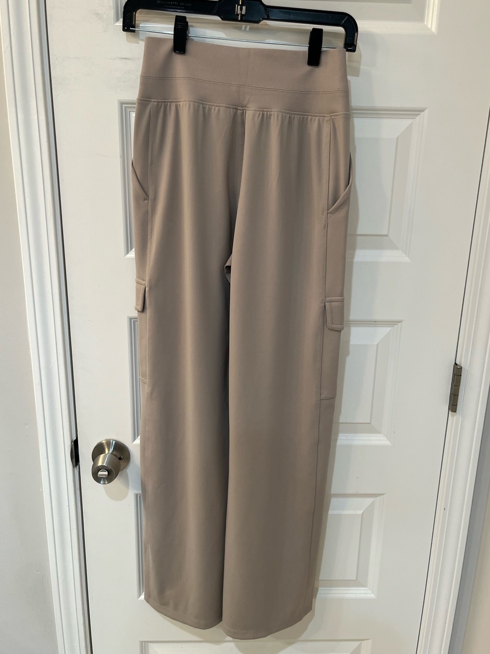NWT! Athleta Venice Cargo Wide Leg Pant High Rise Taupe Sz.XS Casual Travel $119 - Picture 7 of 11